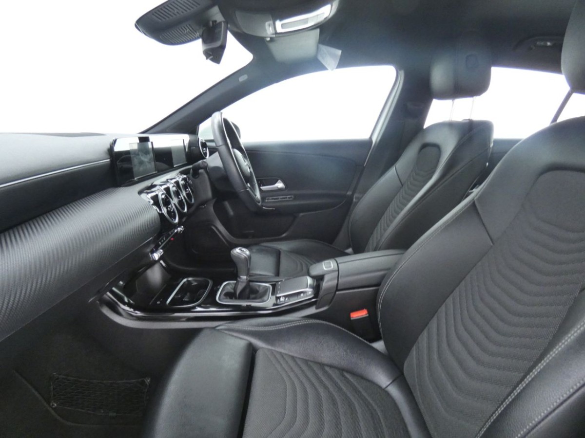 MERCEDES-BENZ A-CLASS 1.5 A 180 D SE 5D 114 BHP - 2020 - £15,700