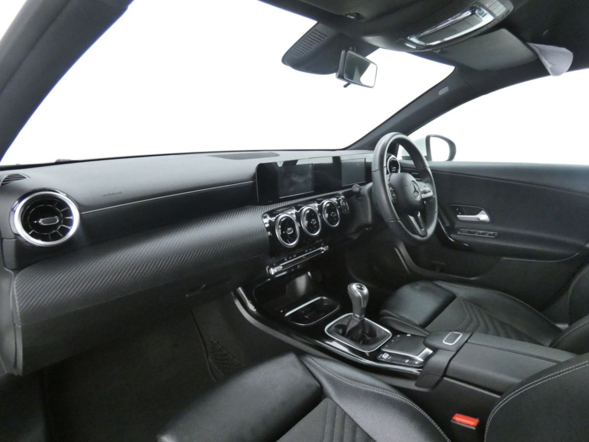 MERCEDES-BENZ A-CLASS 1.5 A 180 D SE 5D 114 BHP - 2020 - £15,700