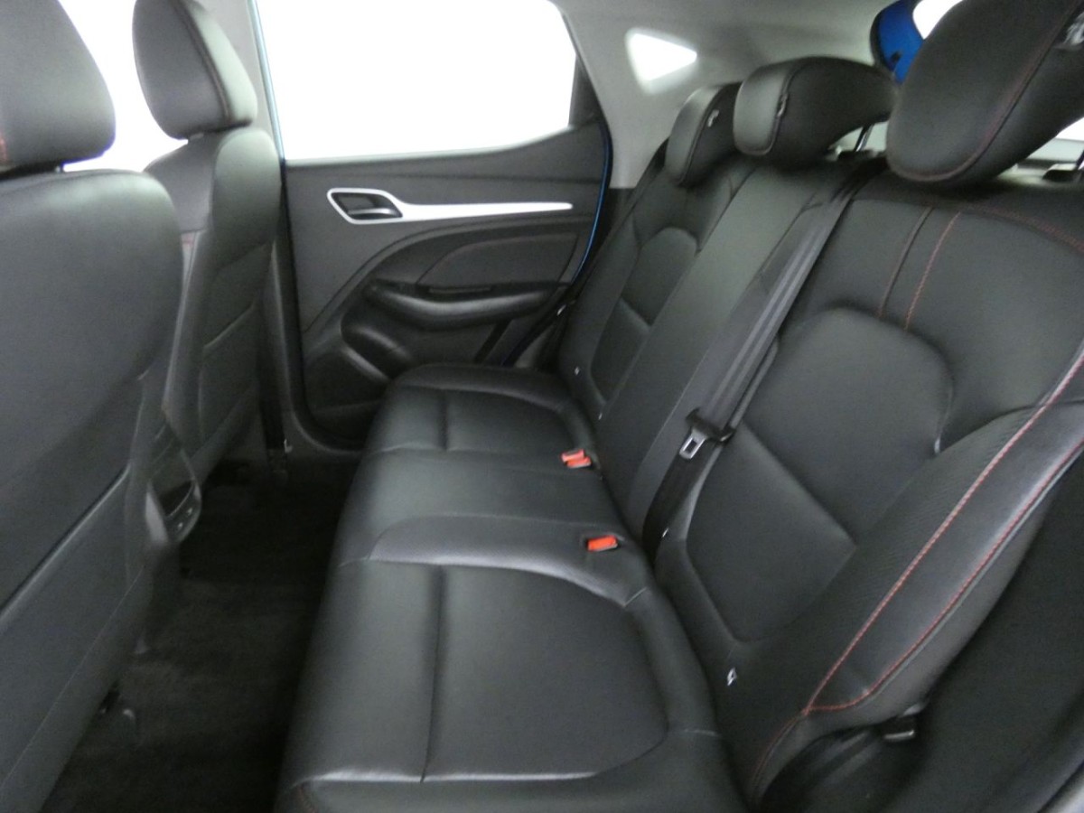 MG MG ZS 1.0 EXCLUSIVE T-GDI 5D 110 BHP - 2023 - £16,990
