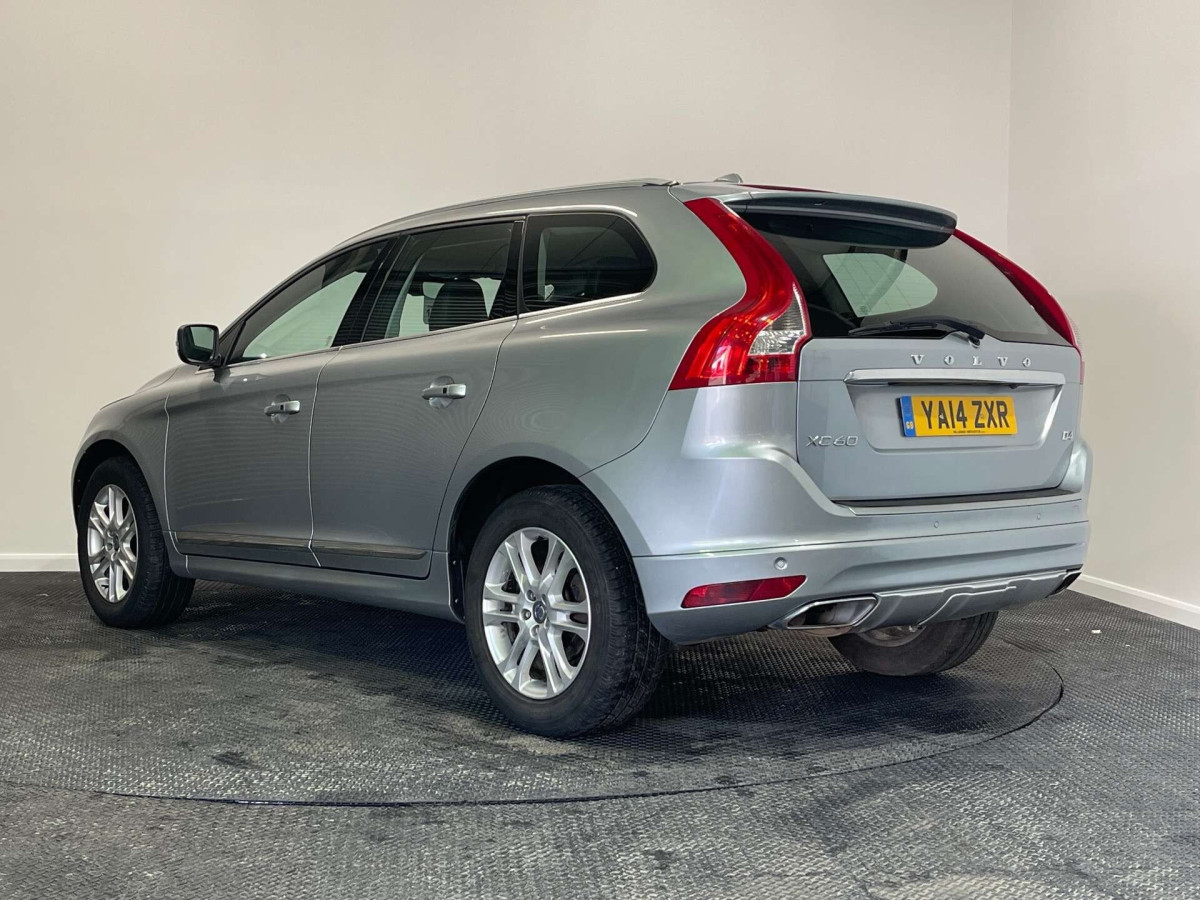 VOLVO XC60 2014 (14) 2.0 D4 SE LUX NAV SUV 5DR DIESEL GEARTRONIC EURO 6 (S/S) (181 PS) - 2014 - £11,250