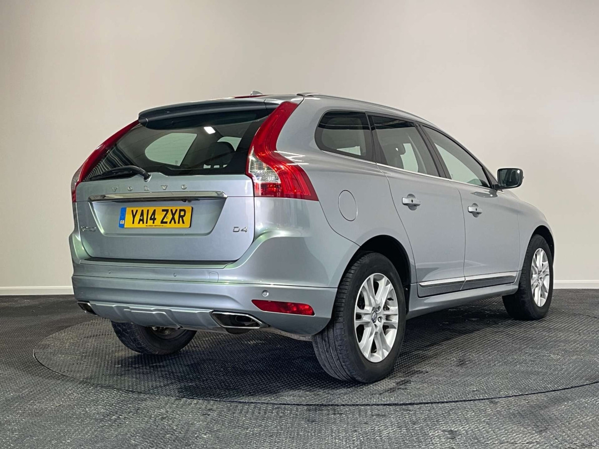 VOLVO XC60 2014 (14) 2.0 D4 SE LUX NAV SUV 5DR DIESEL GEARTRONIC EURO 6 (S/S) (181 PS) - 2014 - £11,250