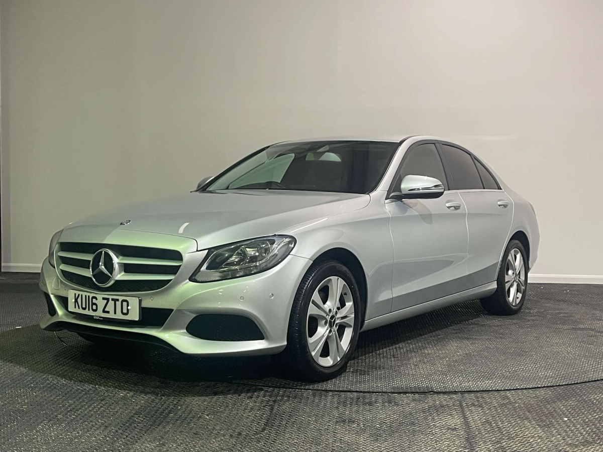 MERCEDES-BENZ C CLASS 2016 (16) 2.0 C200 SE SALOON 4DR PETROL 7G-TRONIC+ EURO 6 (S/S) (184 PS) - 2016 - £9,500