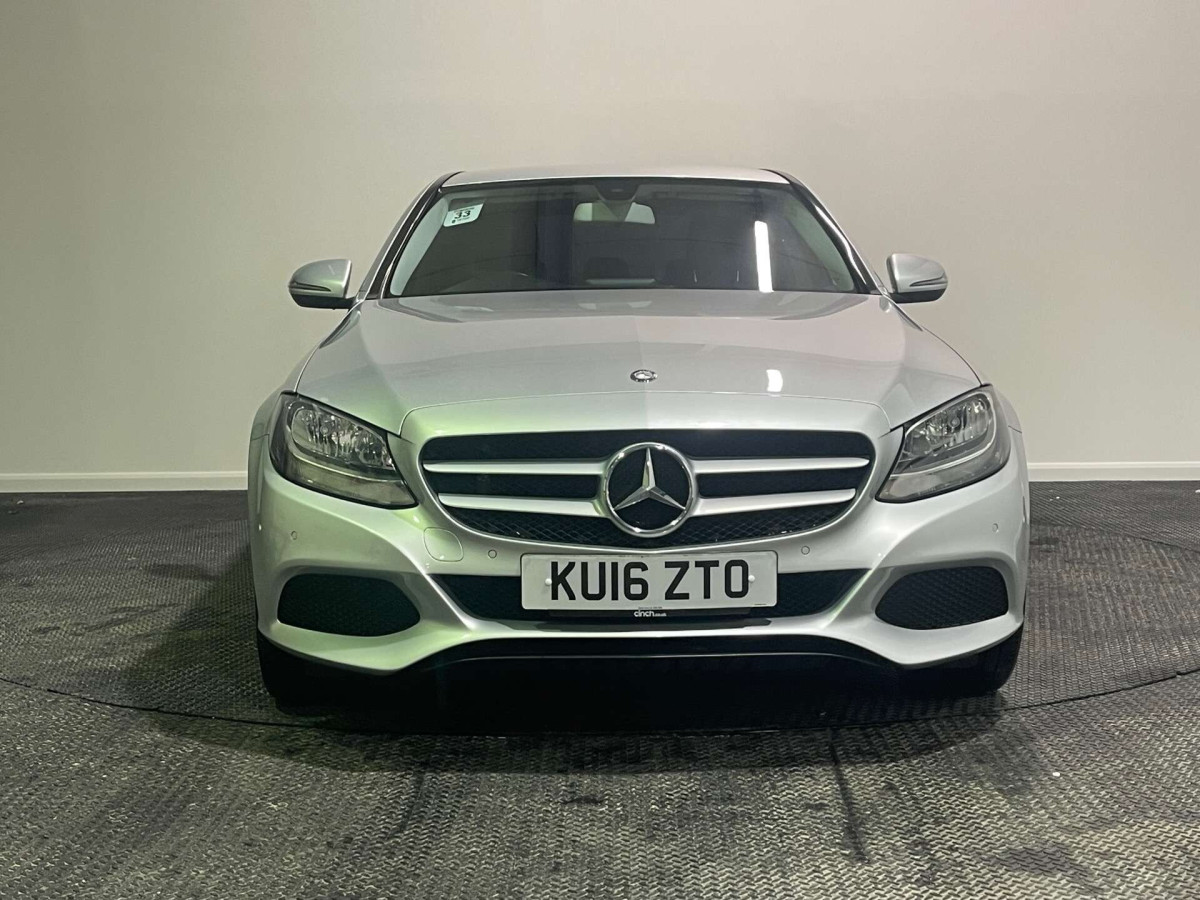 MERCEDES-BENZ C CLASS 2016 (16) 2.0 C200 SE SALOON 4DR PETROL 7G-TRONIC+ EURO 6 (S/S) (184 PS) - 2016 - £9,500