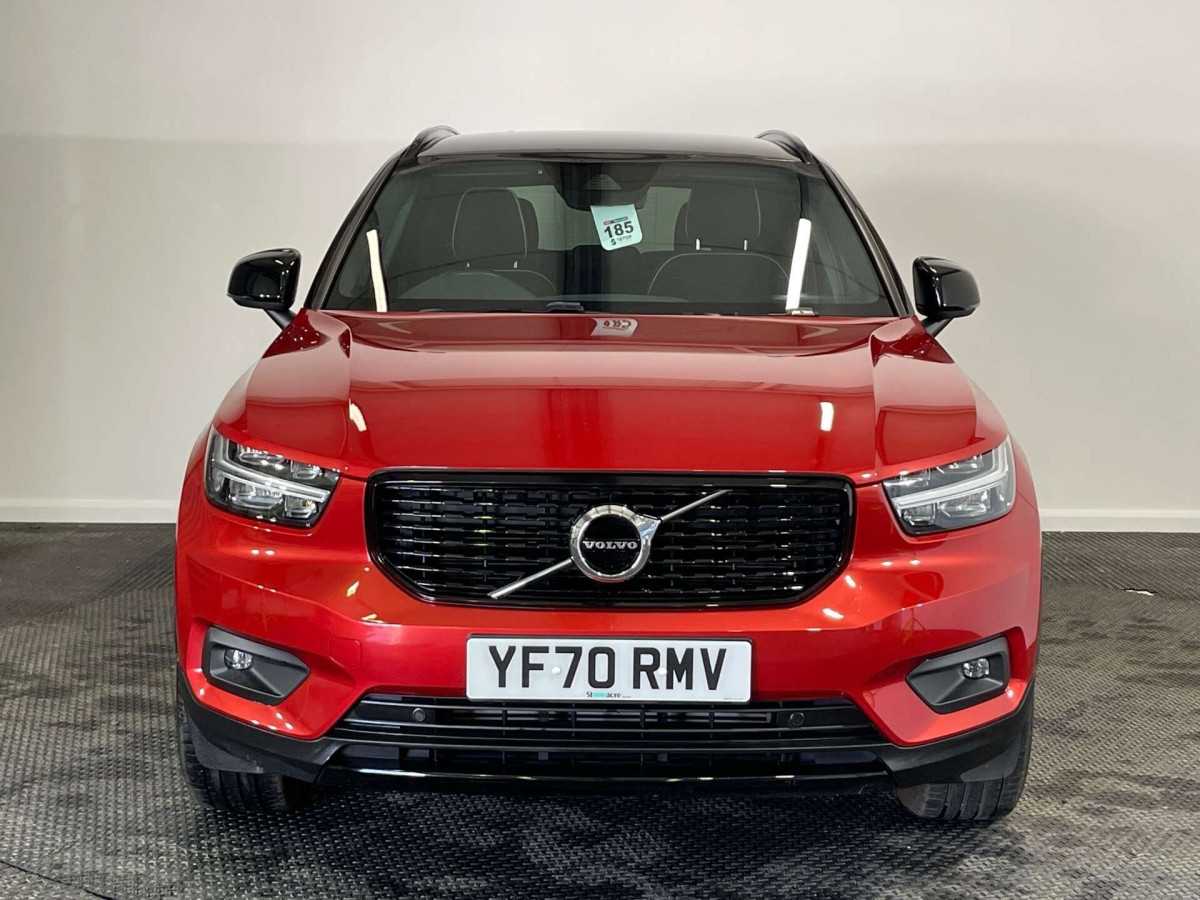 VOLVO XC40 2021 (70) 1.5 T3 R-DESIGN SUV 5DR PETROL MANUAL EURO 6 (S/S) (163 PS) - 2021 - £18,500