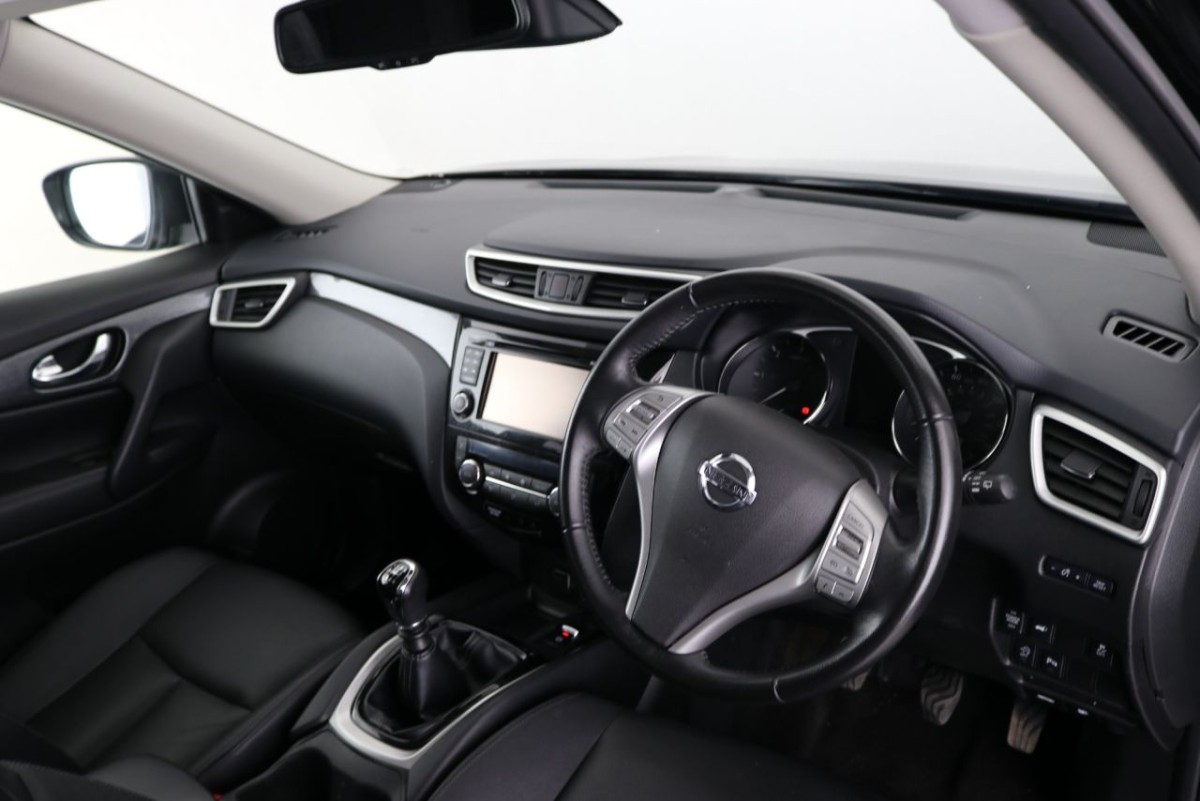 NISSAN X-TRAIL 1.6 DCI TEKNA 5D 130 BHP - 2017 - £14,700