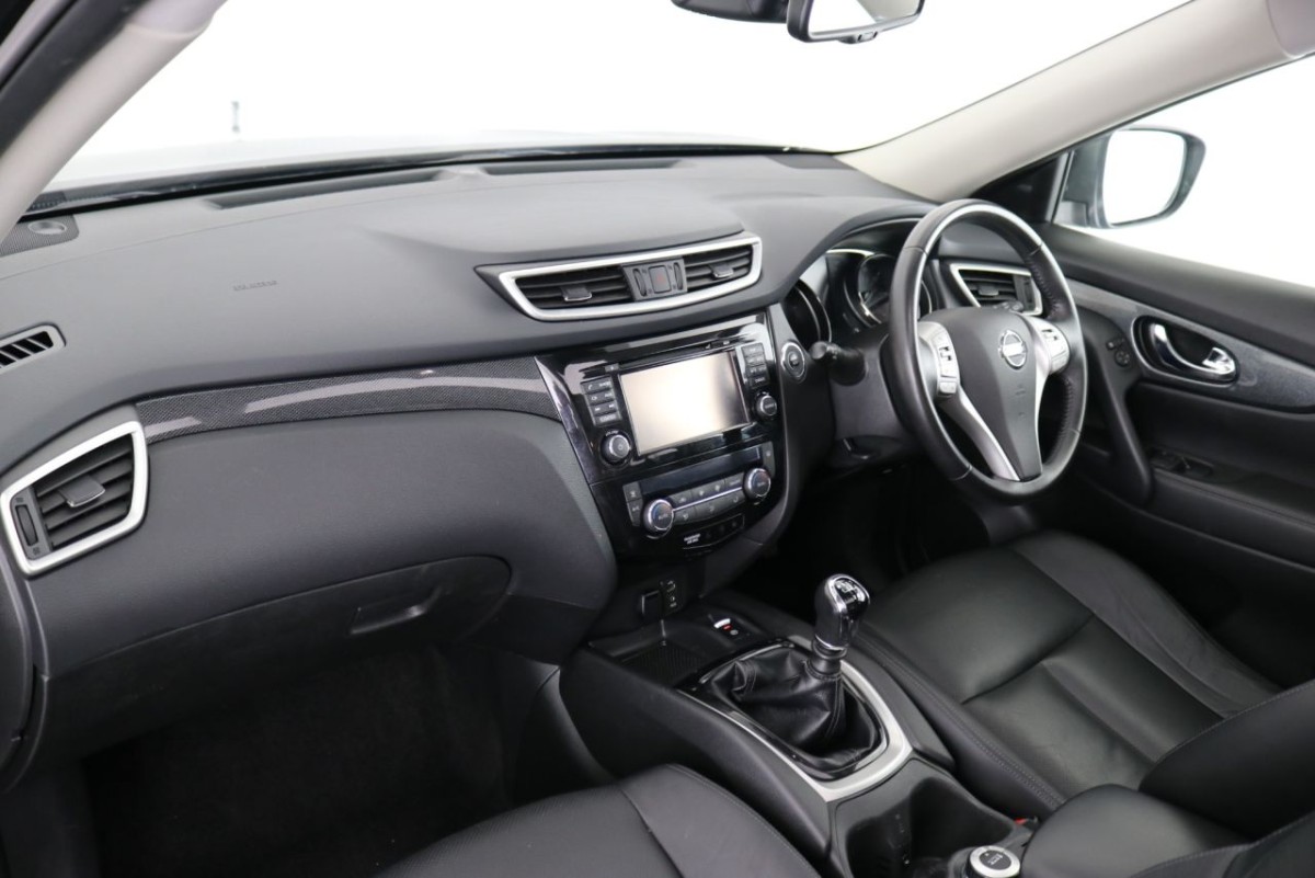 NISSAN X-TRAIL 1.6 DCI TEKNA 5D 130 BHP - 2017 - £14,700