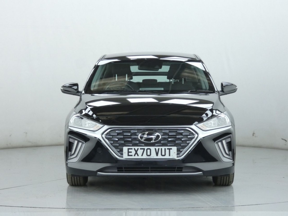 HYUNDAI IONIQ 1.6 SE CONNECT MHEV 5D 140 BHP - 2020 - £16,300