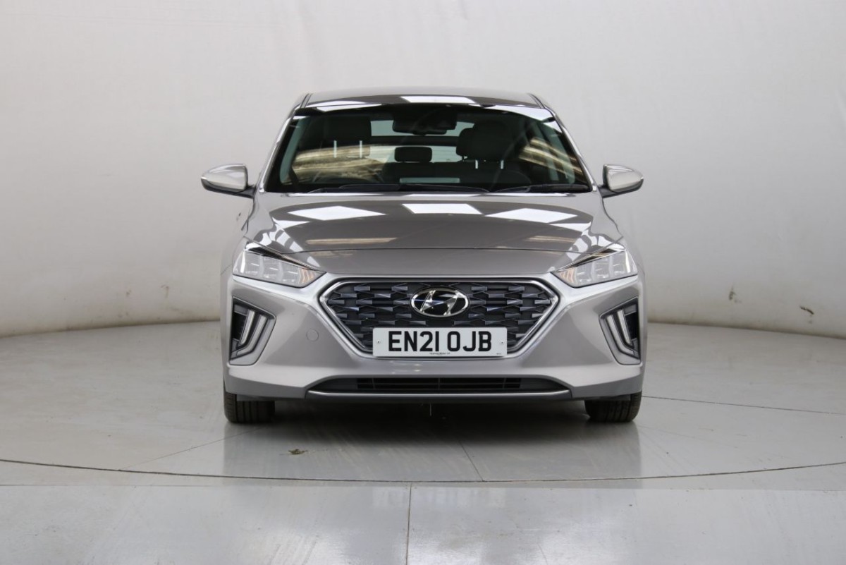 HYUNDAI IONIQ 1.6 PREMIUM MHEV 5D 140 BHP - 2021 - £16,990