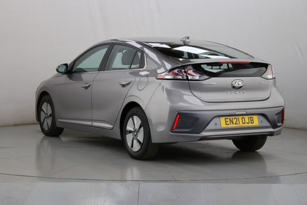 HYUNDAI IONIQ 1.6 PREMIUM MHEV 5D 140 BHP - 2021 - £16,990