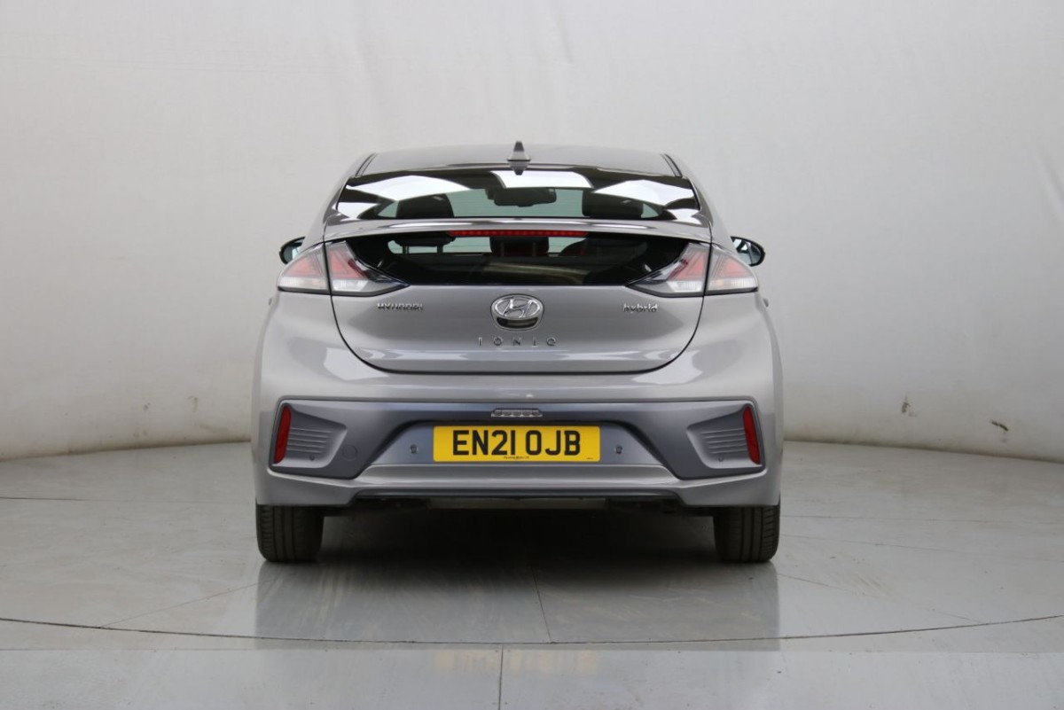 HYUNDAI IONIQ 1.6 PREMIUM MHEV 5D 140 BHP - 2021 - £16,990