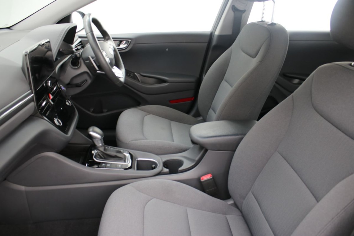 HYUNDAI IONIQ 1.6 PREMIUM MHEV 5D 140 BHP - 2021 - £16,990