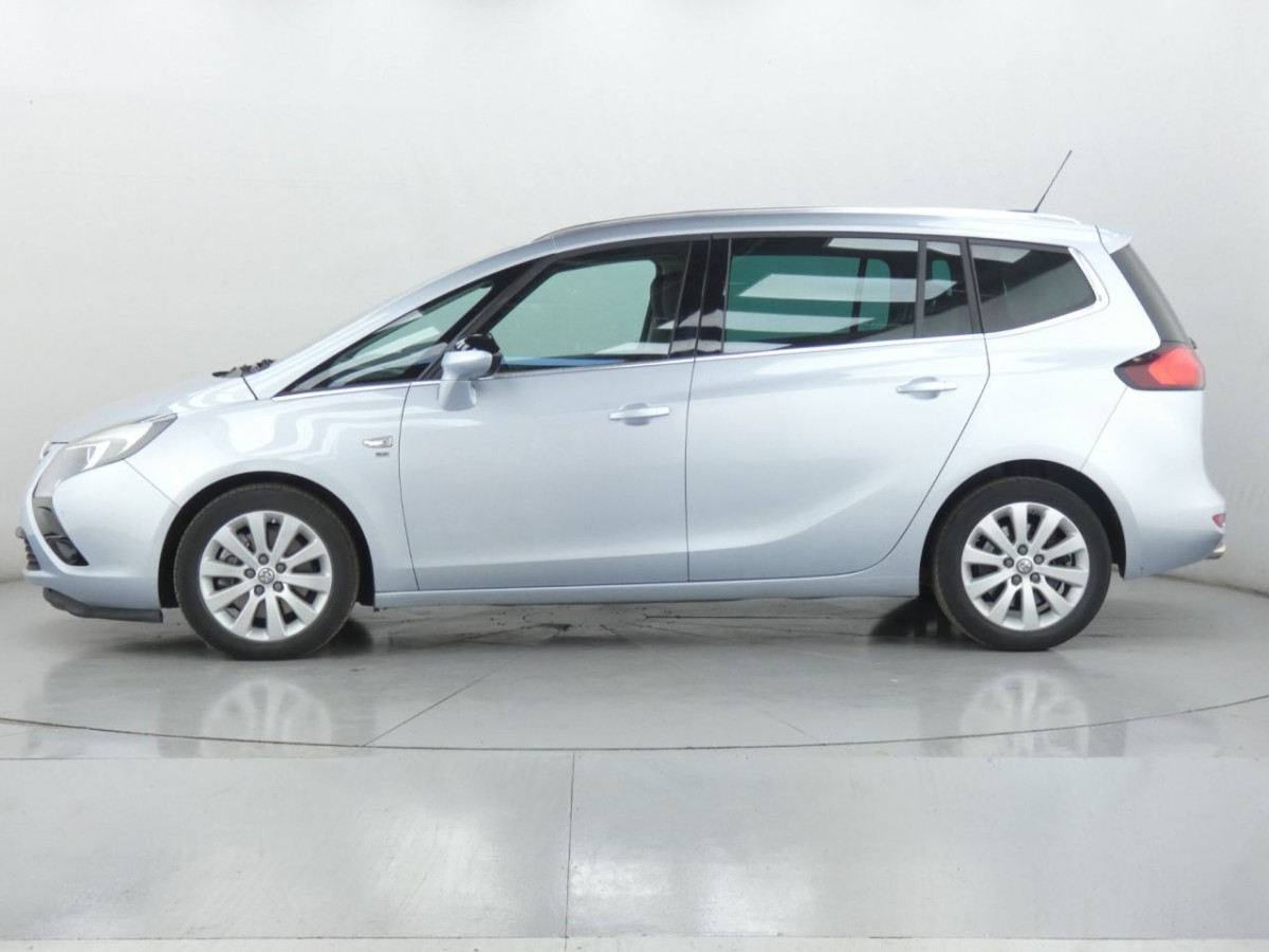 VAUXHALL ZAFIRA TOURER 2.0 SE CDTI 5D AUTO 168 BHP MPV - 2015 - £6,700