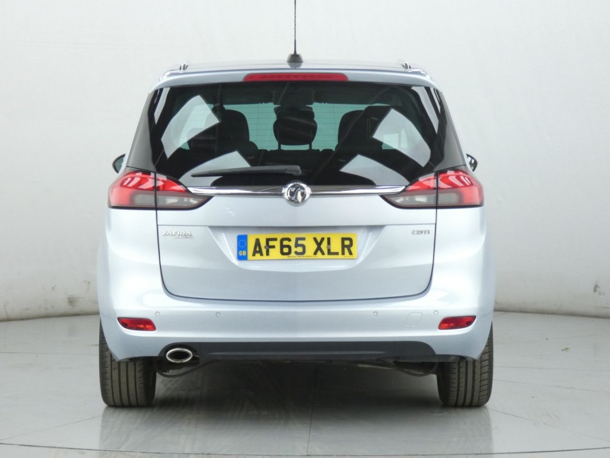 VAUXHALL ZAFIRA TOURER 2.0 SE CDTI 5D AUTO 168 BHP MPV - 2015 - £6,700