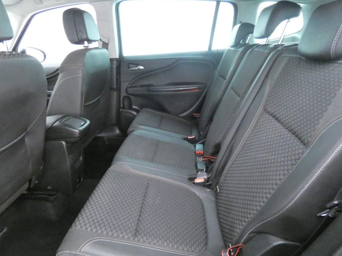VAUXHALL ZAFIRA TOURER 2.0 SE CDTI 5D AUTO 168 BHP MPV - 2015 - £6,700