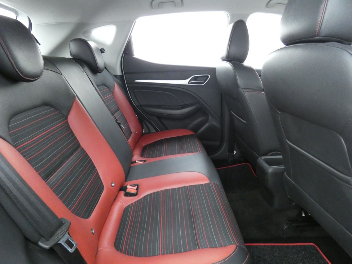 MG MG ZS 1.5 LIMITED EDITION 5D 105 BHP - 2019 - £11,700