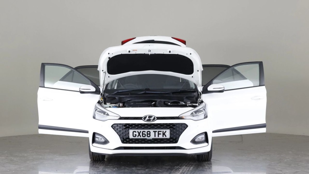 HYUNDAI I20 1.0 T-GDI PREMIUM NAV 5D 99 BHP - 2018 - £12,700