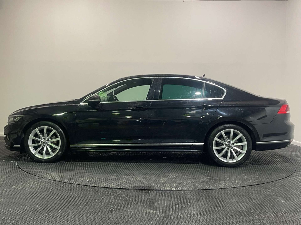 VOLKSWAGEN PASSAT 2021 (21) 2.0 TDI EVO R-LINE SALOON 4DR DIESEL DSG EURO 6 (S/S) (150 PS) - 2021 - £15,000