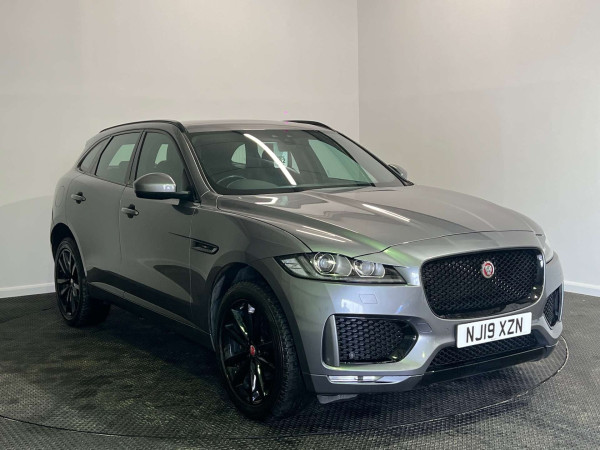 Carworld - JAGUAR F-PACE 2019 (19) 2.0 D180 CHEQUERED FLAG SUV 5DR DIESEL AUTO AWD EURO 6 (S/S) (180 PS)