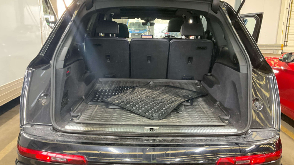 AUDI Q7 2018 (18) 3.0 TDI V6 S LINE SUV 5DR DIESEL TIPTRONIC QUATTRO EURO 6 (S/S) (272 PS) - 2018 - £24,800