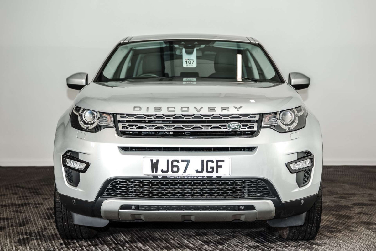 LAND ROVER DISCOVERY SPORT 2017 (67) 2.0 TD4 HSE SUV 5DR DIESEL AUTO 4WD EURO 6 (S/S) (180 PS) - 2017 - £15,500