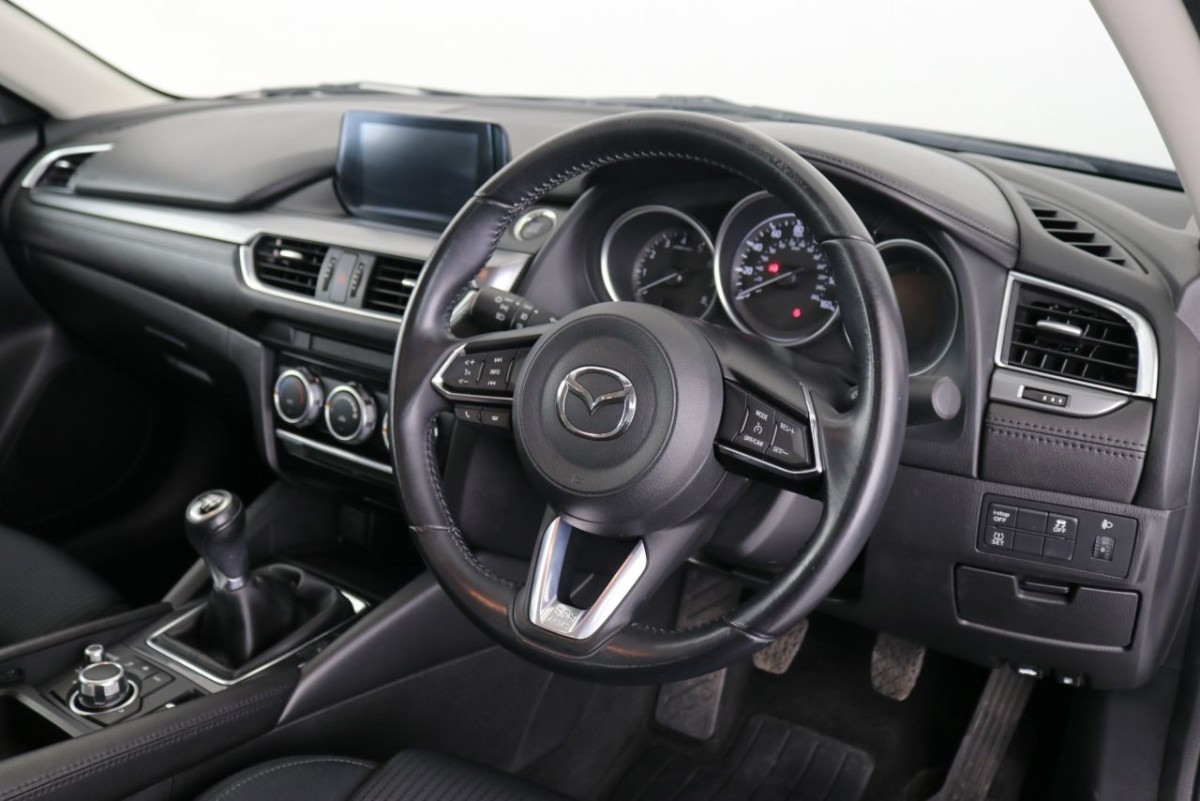 MAZDA 6 2.0 SE 4D 143 BHP - 2017 - £10,990