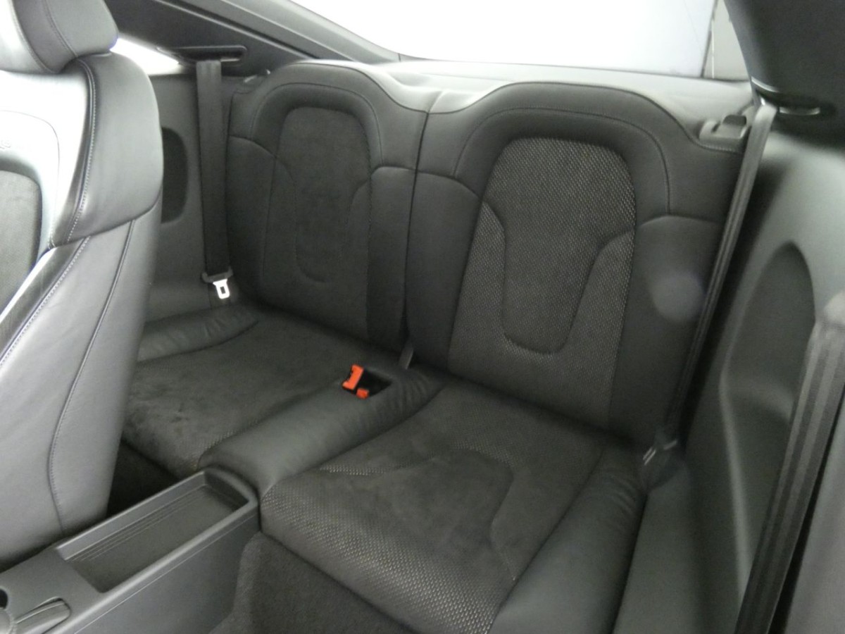 AUDI TT 2.0 TFSI BLACK EDITION 2D 208 BHP - 2013 - £11,990