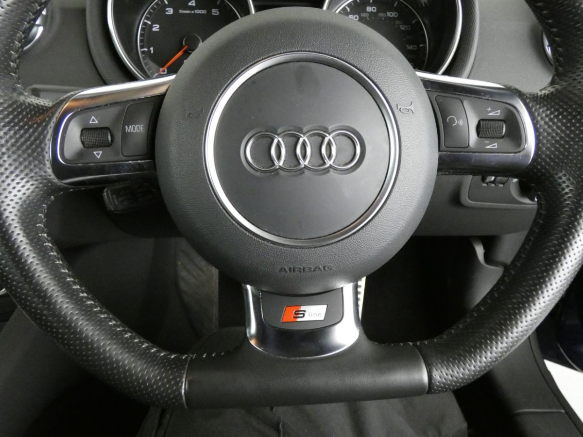 AUDI TT 2.0 TFSI BLACK EDITION 2D 208 BHP - 2013 - £11,990