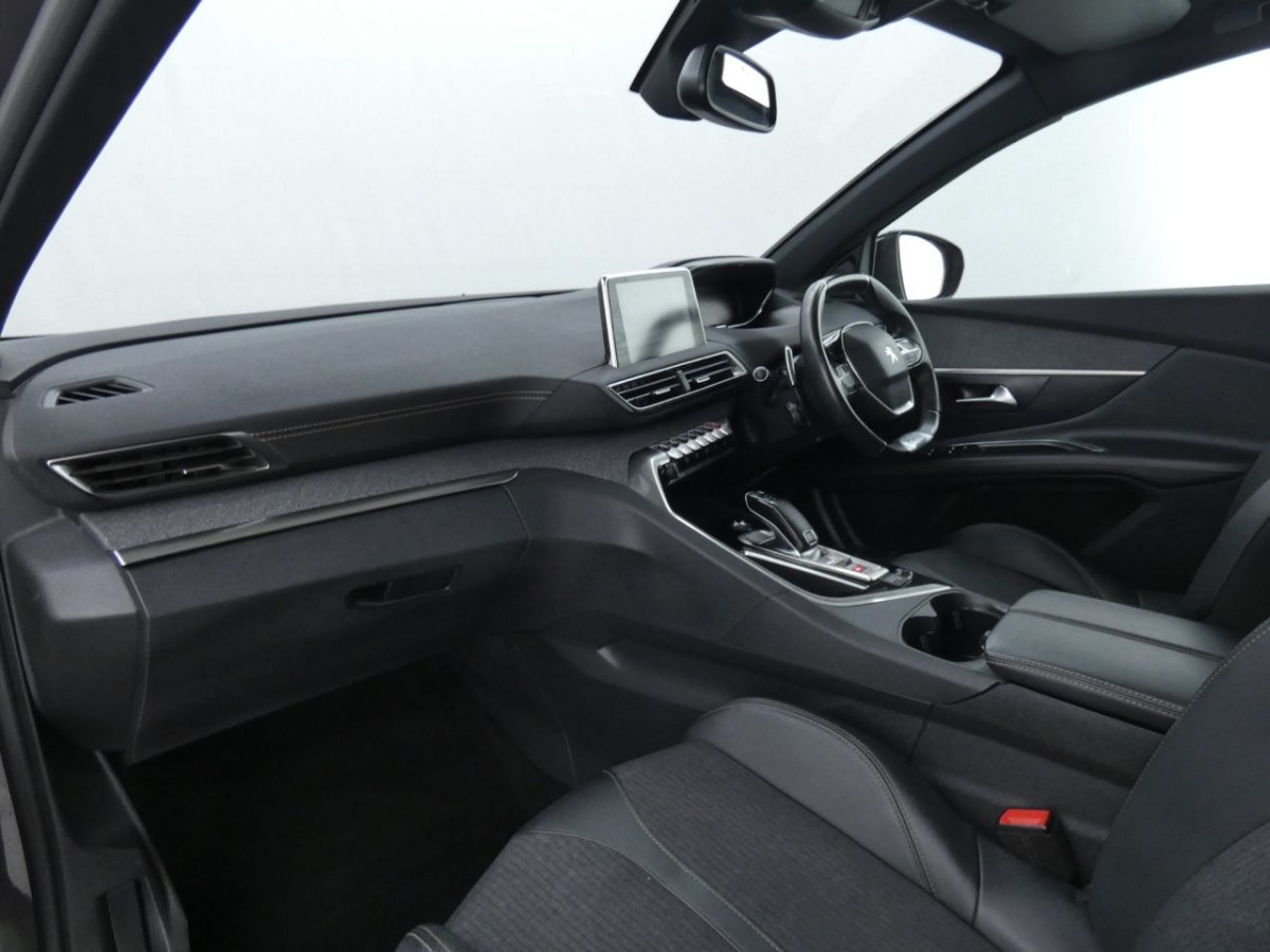 PEUGEOT 3008 1.6 PURETECH S/S GT LINE PREMIUM 5D 179 BHP - 2020 - £15,490