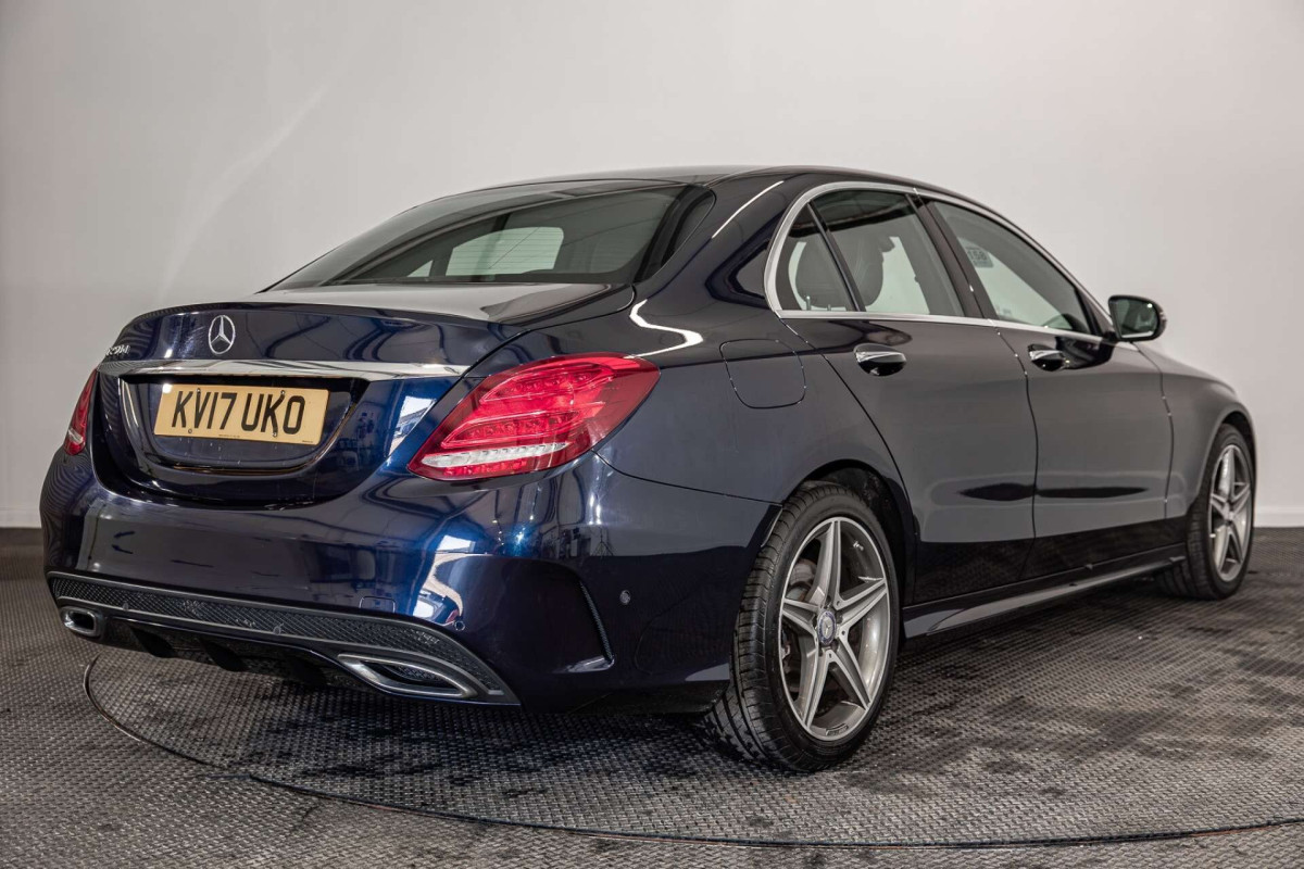 MERCEDES-BENZ C CLASS 2017 (17) 2.1 C250D AMG LINE (PREMIUM PLUS) SALOON 4DR DIESEL G-TRONIC+ EURO 6 (S/S) - 2017 - £14,200