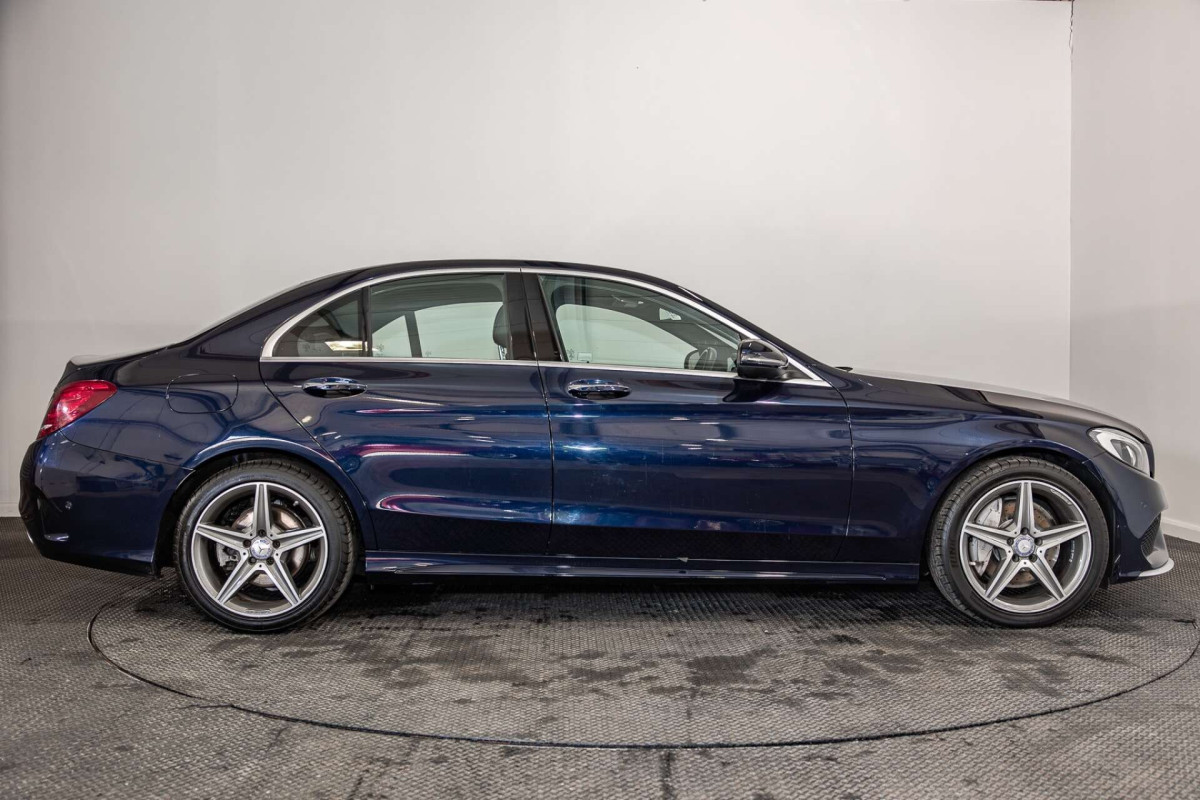 MERCEDES-BENZ C CLASS 2017 (17) 2.1 C250D AMG LINE (PREMIUM PLUS) SALOON 4DR DIESEL G-TRONIC+ EURO 6 (S/S) - 2017 - £14,200