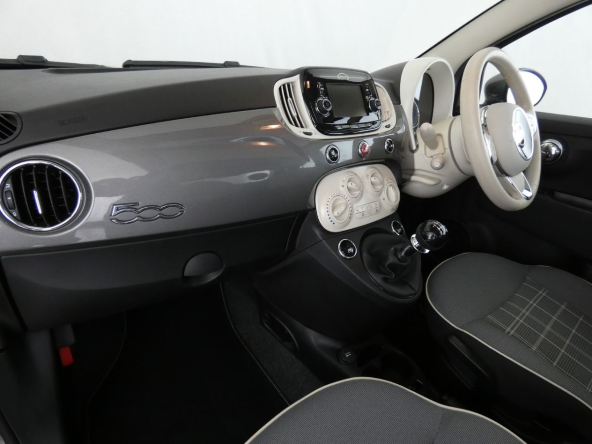 FIAT 500 1.2 LOUNGE 3D 69 BHP - 2018 - £8,990