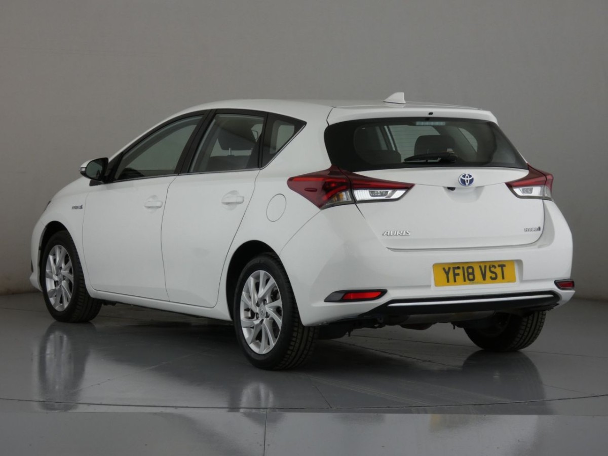 TOYOTA AURIS 1.8 VVT-I ICON TECH 5D 135 BHP - 2018 - £14,700