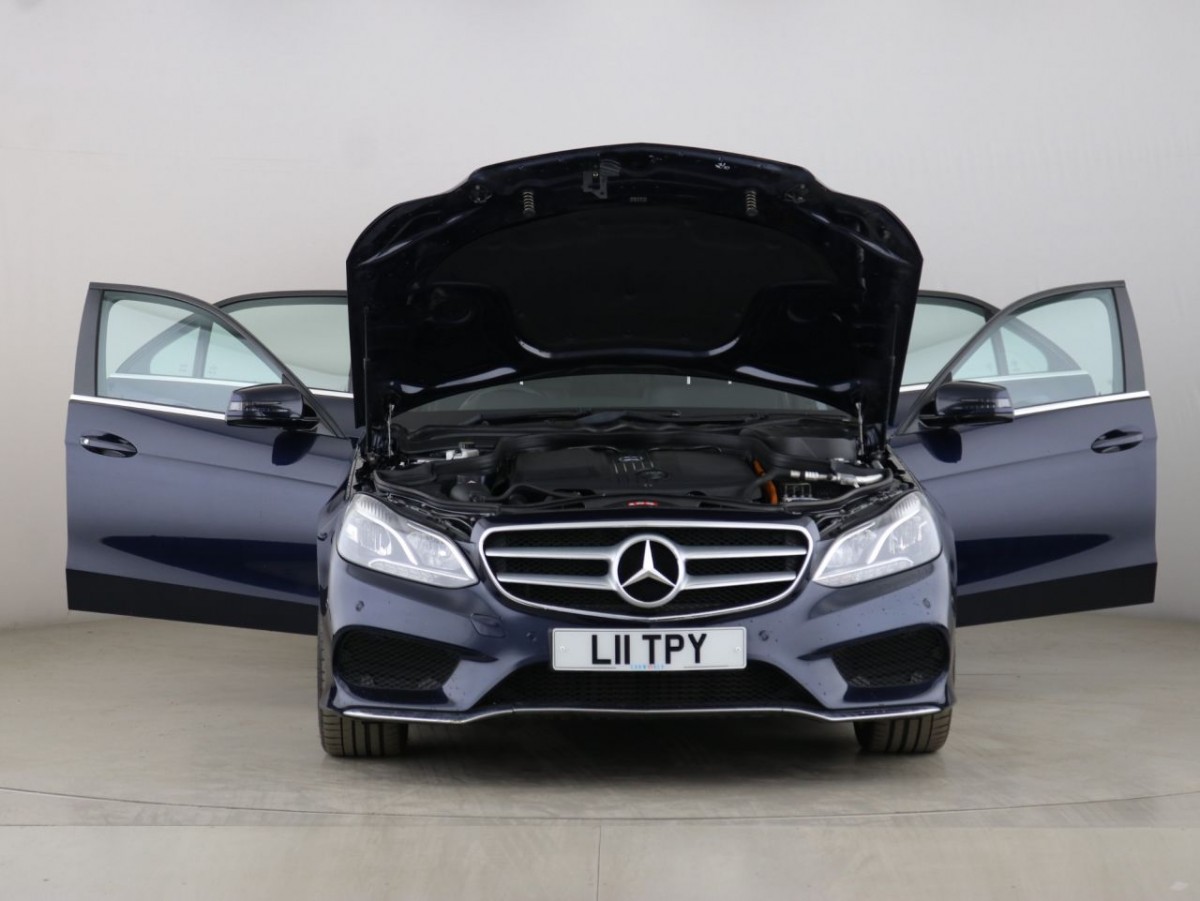 MERCEDES-BENZ E-CLASS 2.1 E300 BLUETEC HYBRID AMG SPORT 4D 202 BHP - 2014 - £11,490