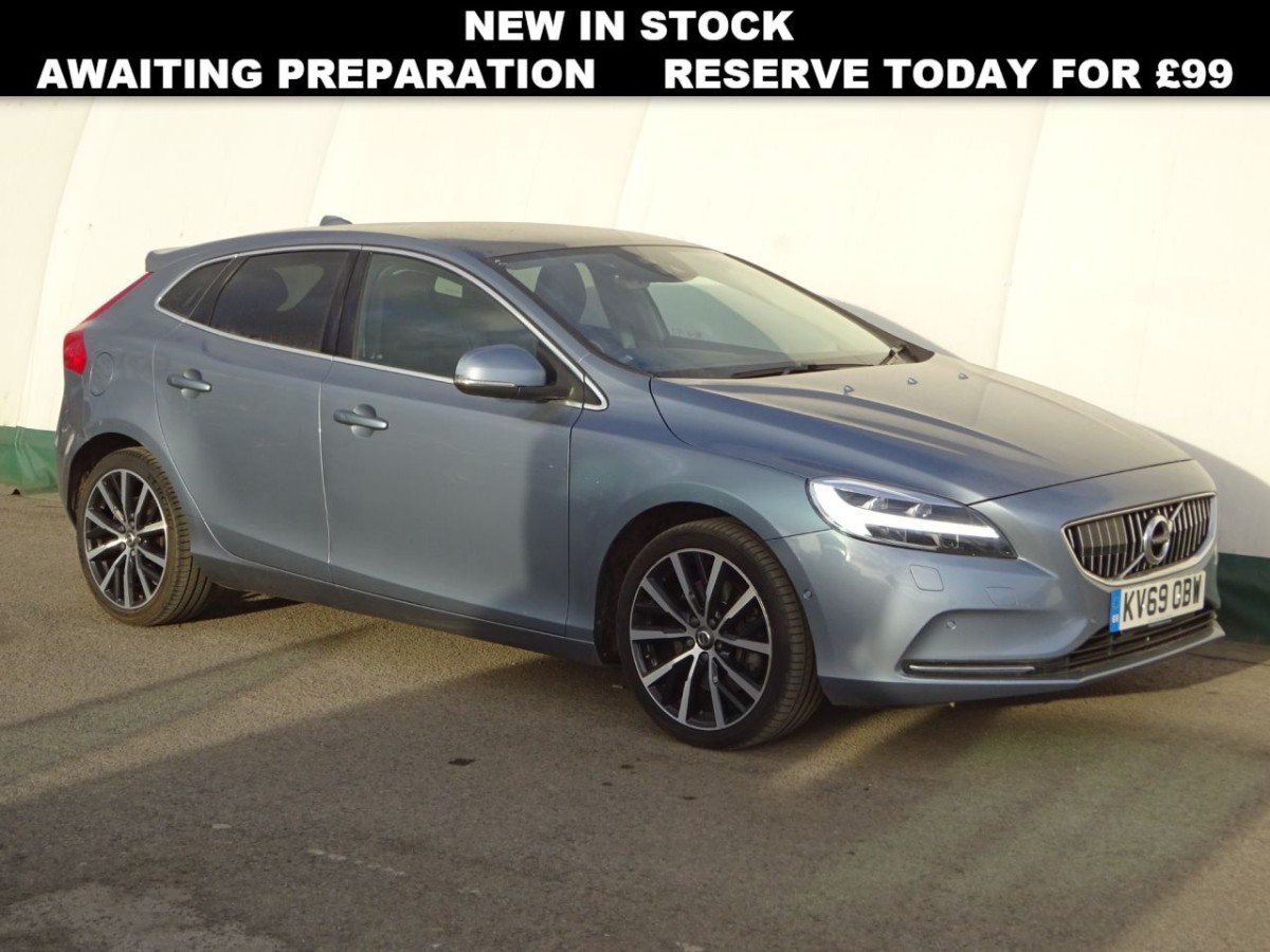 VOLVO V40 2.0 D3 INSCRIPTION EDITION 5D 148 BHP - 2019 - £17,790