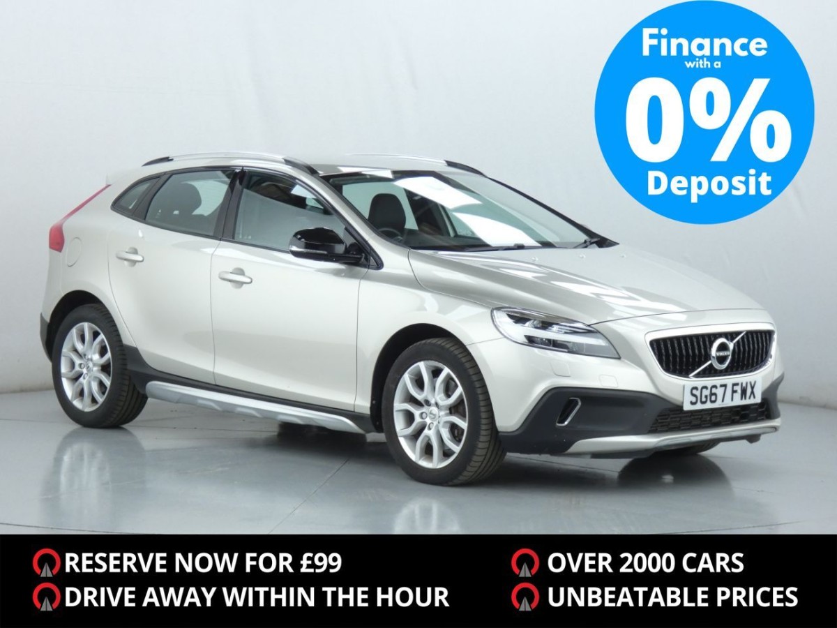 VOLVO V40 2.0 T3 CROSS COUNTRY PRO 5D 150 BHP - 2017 - £11,990