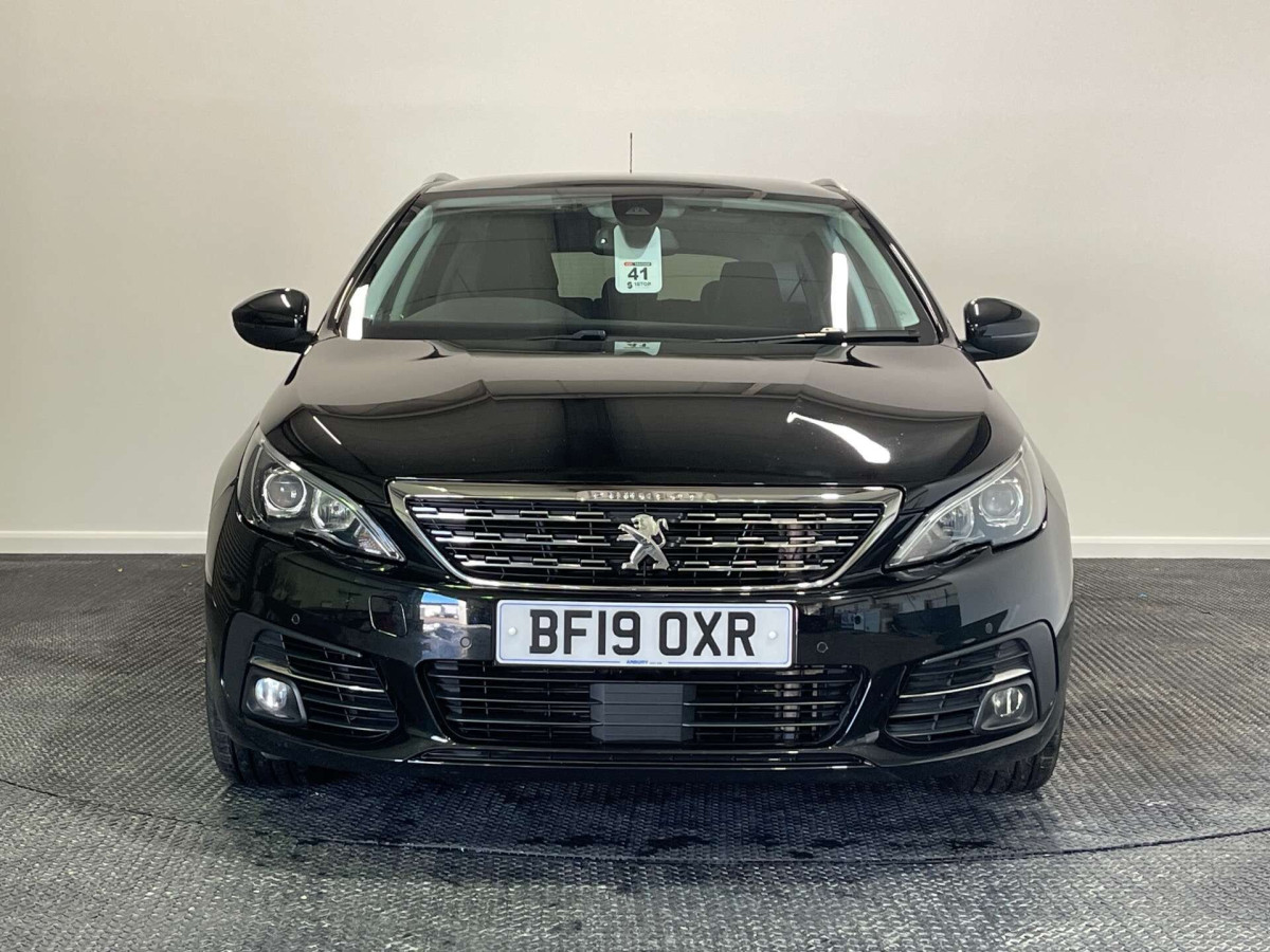 PEUGEOT 308 2019 (19) 1.2 PURETECH GPF GT LINE ESTATE 5DR PETROL MANUAL EURO 6 (S/S) (130 PS) - 2019 - £7,900
