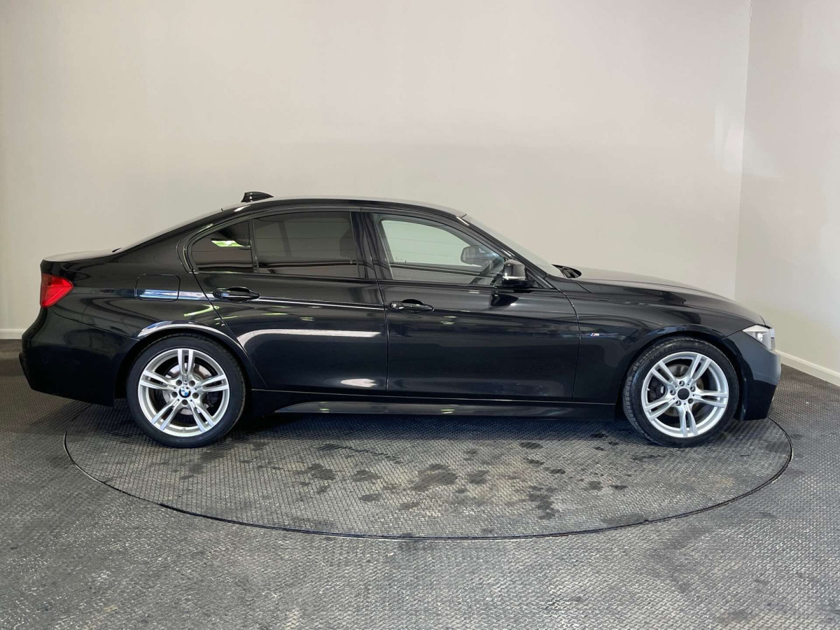 BMW 3 SERIES 2015 (15) 2.0 320D M SPORT SALOON 4DR DIESEL MANUAL EURO 5 (S/S) (184 PS) - 2015 - £6,700