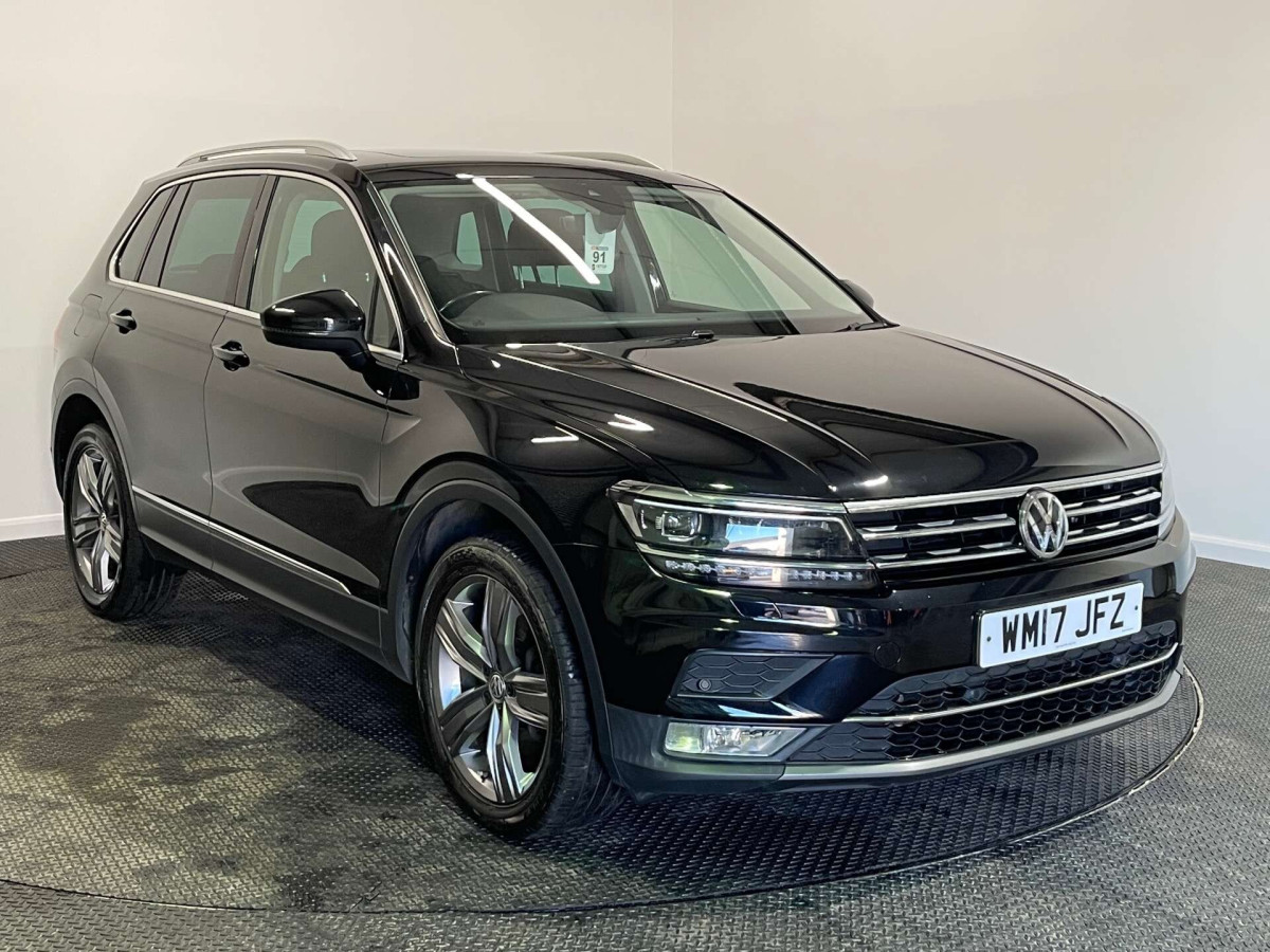 VOLKSWAGEN TIGUAN 2017 (17) 2.0 BITDI BLUEMOTION TECH SEL SUV 5DR DIESEL DSG 4MOTION EURO 6 (S/S) (240 - 2017 - £15,700