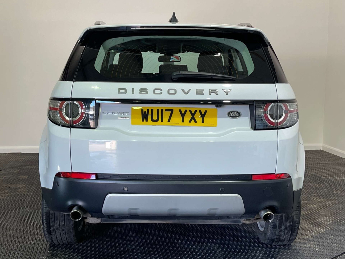 LAND ROVER DISCOVERY SPORT 2017 (17) 2.0 TD4 HSE SUV 5DR DIESEL AUTO 4WD EURO 6 (S/S) (180 PS) - 2017 - £12,000