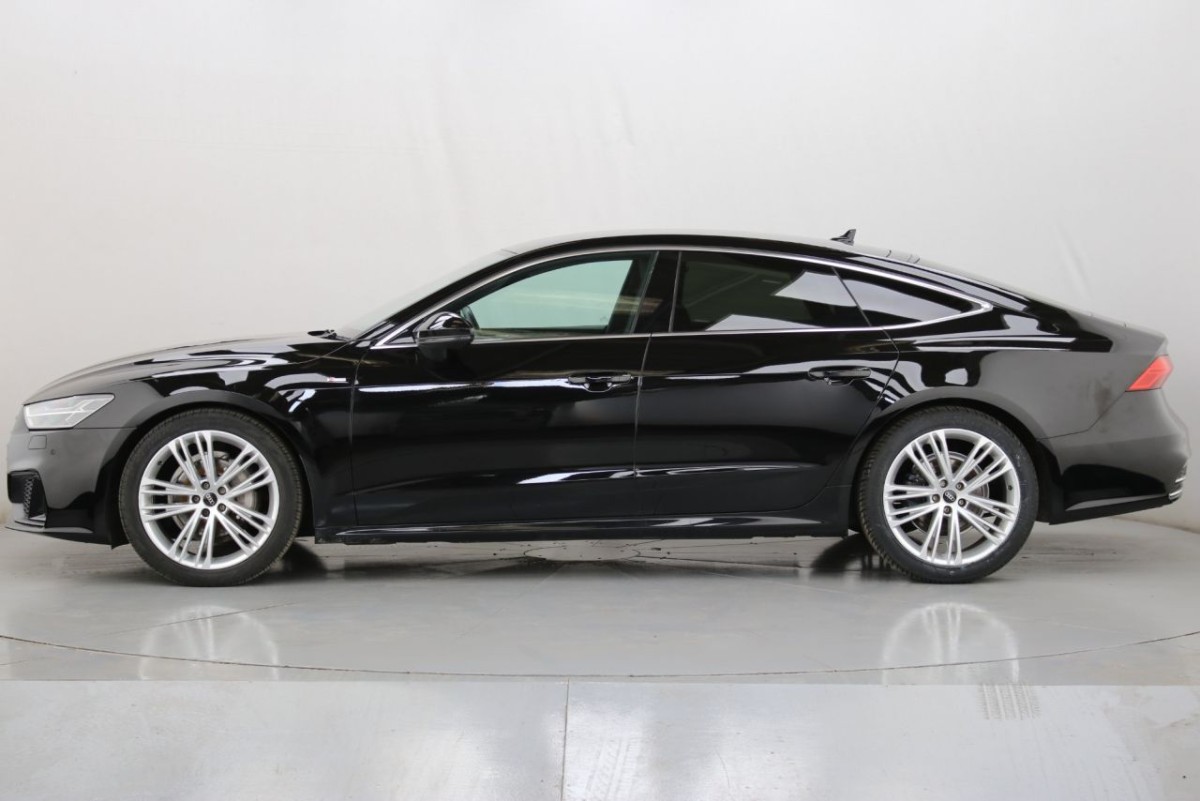 AUDI A7 2.0 SPORTBACK TDI S LINE MHEV 5D 202 BHP - 2021 - £34,700