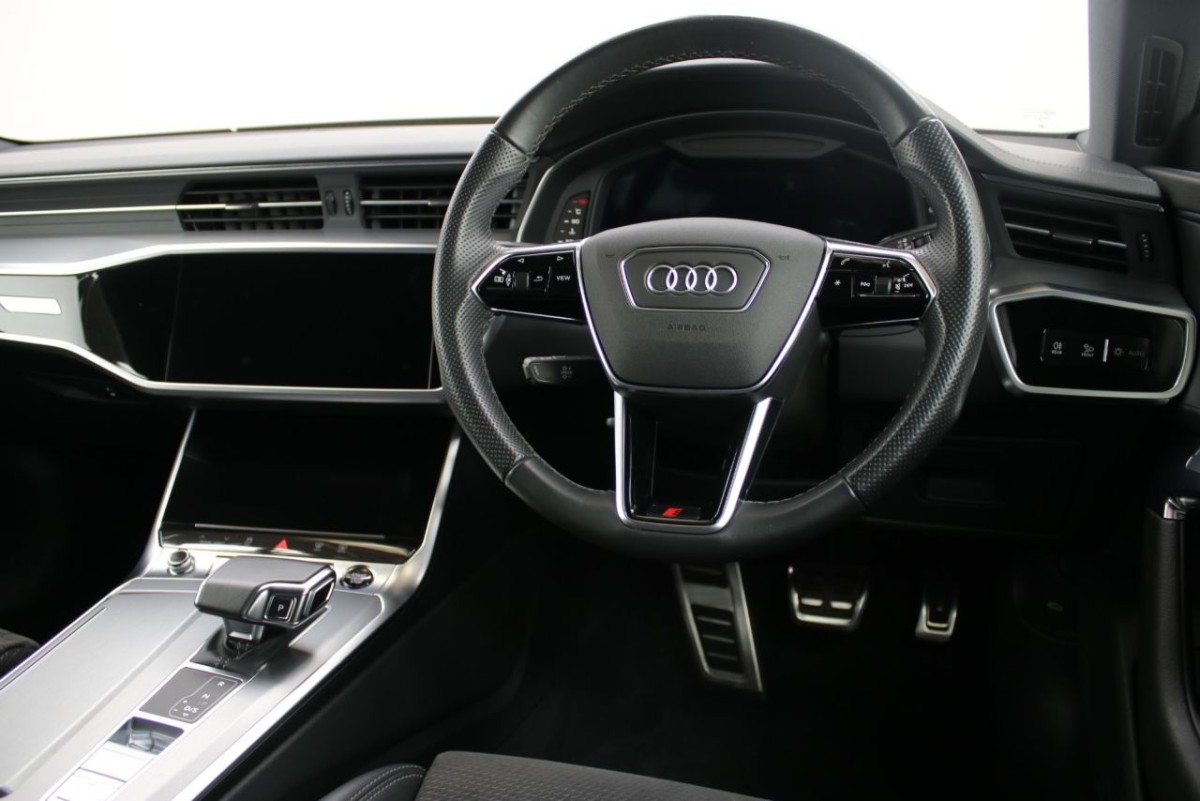 AUDI A7 2.0 SPORTBACK TDI S LINE MHEV 5D 202 BHP - 2021 - £34,700