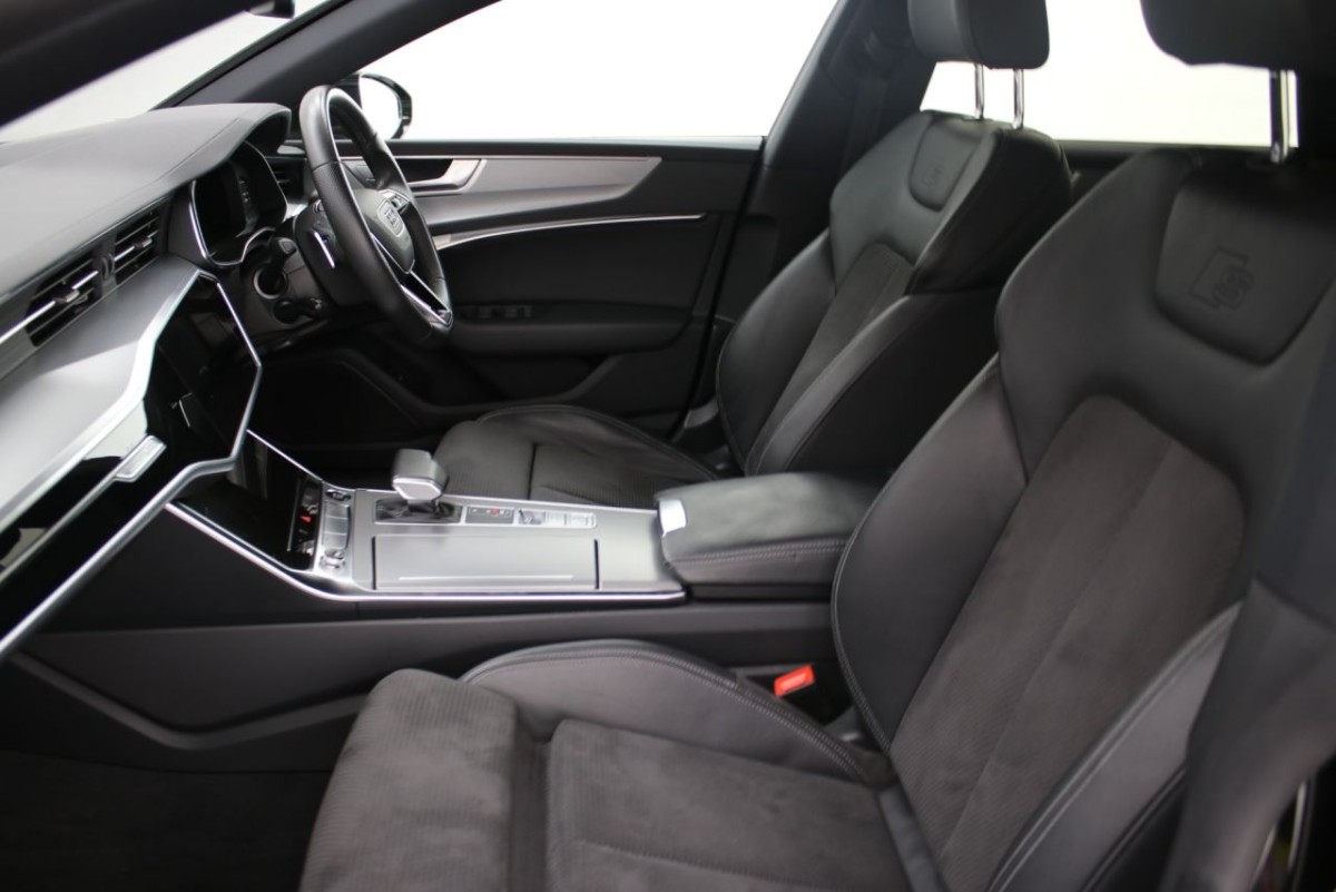 AUDI A7 2.0 SPORTBACK TDI S LINE MHEV 5D 202 BHP - 2021 - £34,700