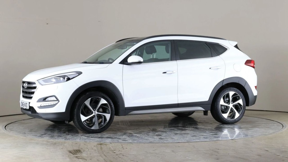 HYUNDAI TUCSON 2.0 CRDI PREMIUM SE BLUE DRIVE 5D 134 BHP - 2016 - £11,700