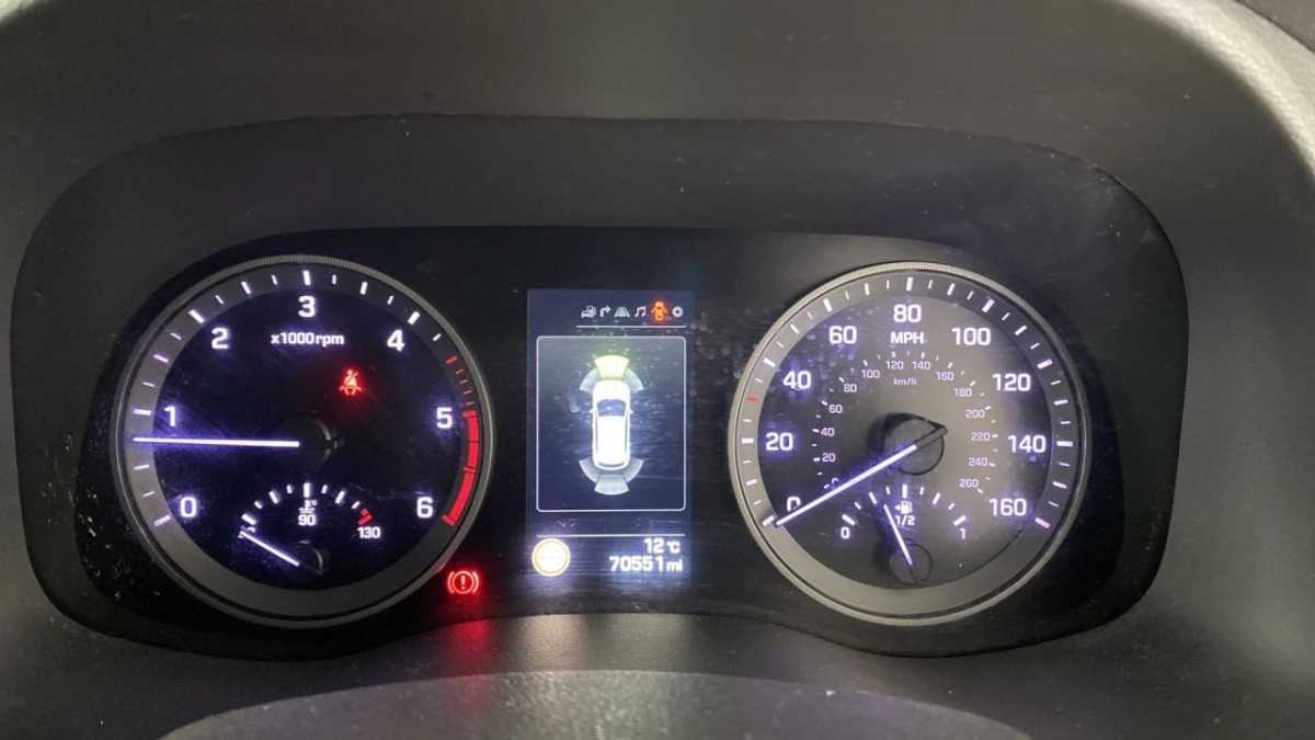 HYUNDAI TUCSON 2.0 CRDI PREMIUM SE BLUE DRIVE 5D 134 BHP - 2016 - £11,700