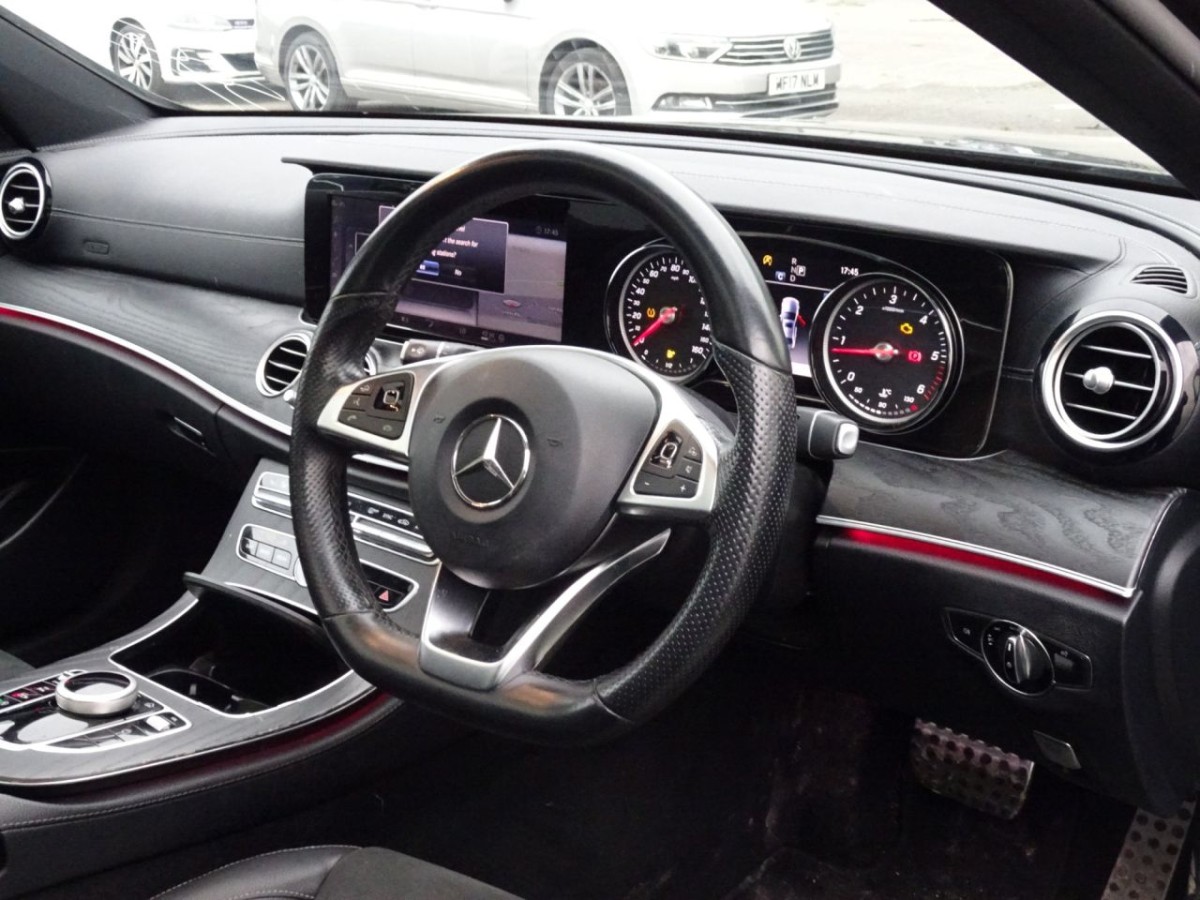 MERCEDES-BENZ E-CLASS 2.0 E 220 D 4MATIC AMG LINE PREMIUM 4D 192 BHP - 2018 - £17,990