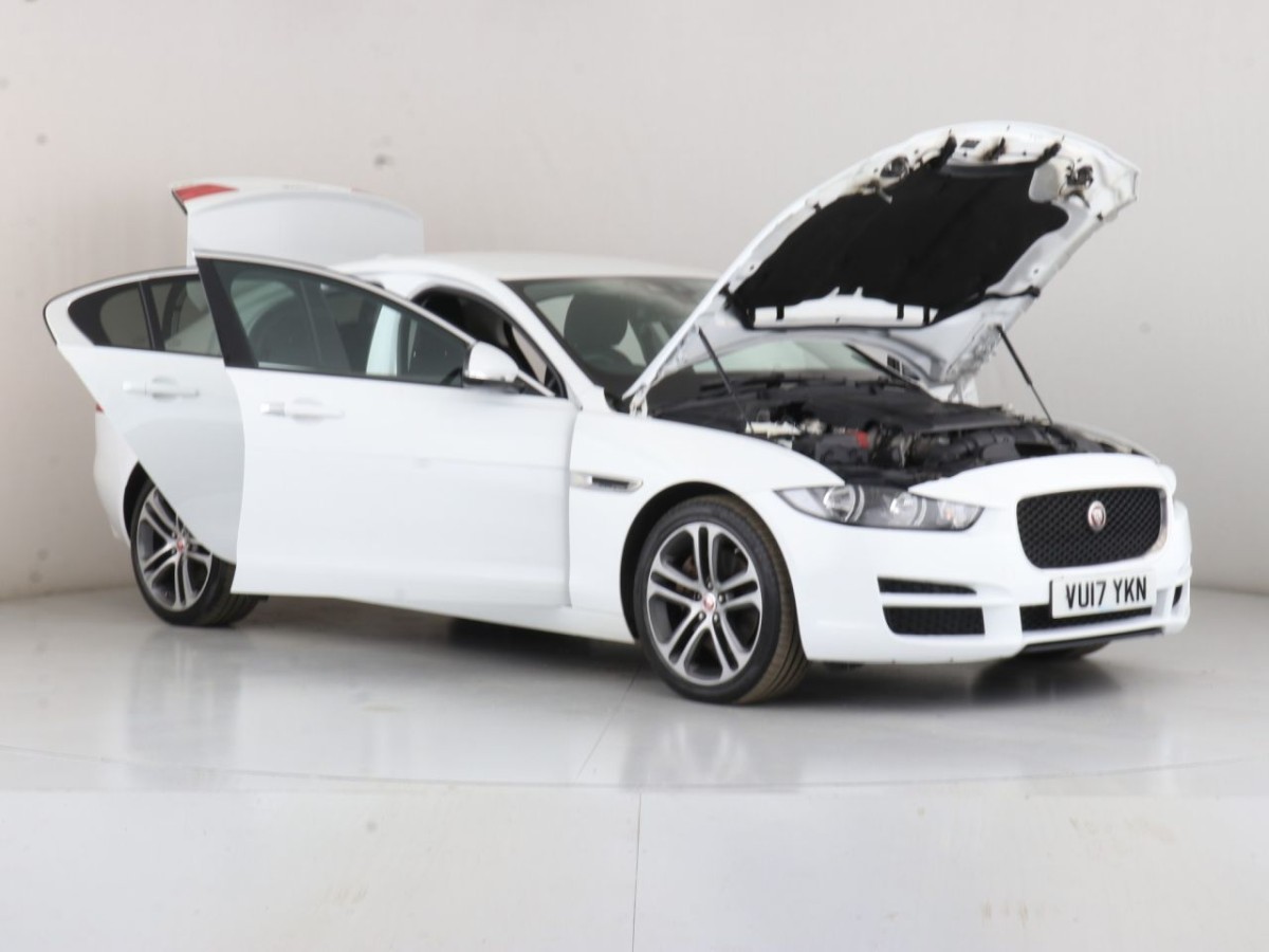 JAGUAR XE 2.0 SE 4D 178 BHP - 2017 - £15,990