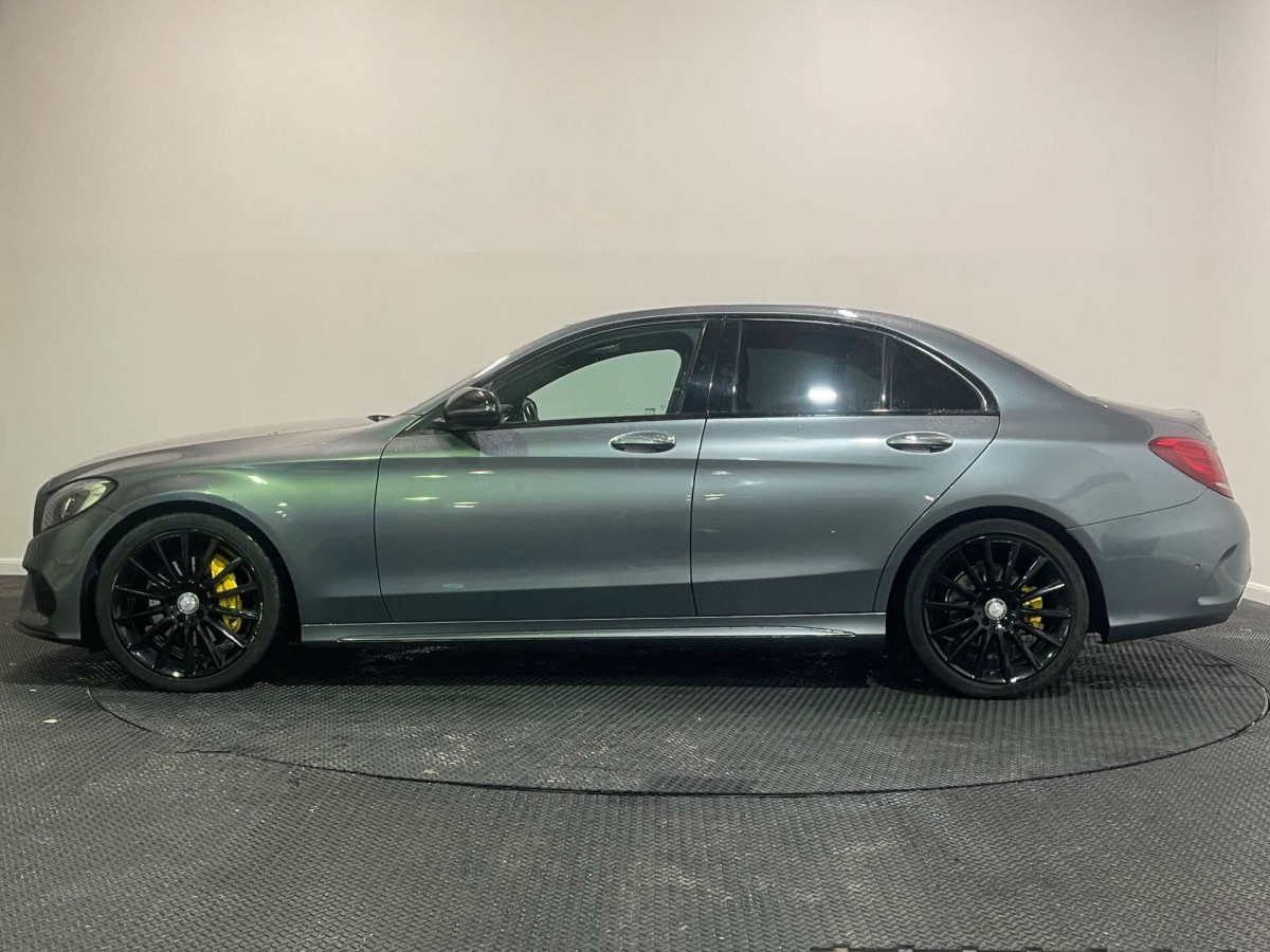 MERCEDES-BENZ C CLASS 2017 (17) 2.1 C220D AMG LINE (PREMIUM) SALOON 4DR DIESEL G-TRONIC+ EURO 6 (S/S) (170 - 2017 - £12,850