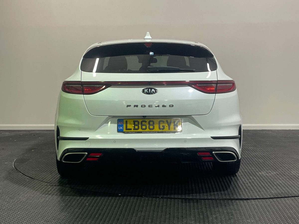 KIA PRO CEED 2019 (68) 1.6 T-GDI GT SHOOTING BRAKE 5DR PETROL DCT EURO 6 (S/S) (201 BHP) - 2019 - £14,500