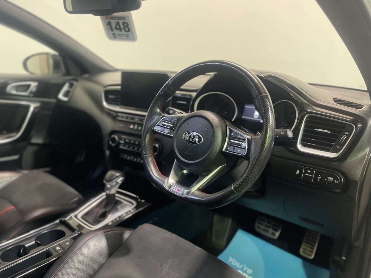 KIA PRO CEED 2019 (68) 1.6 T-GDI GT SHOOTING BRAKE 5DR PETROL DCT EURO 6 (S/S) (201 BHP) - 2019 - £14,500