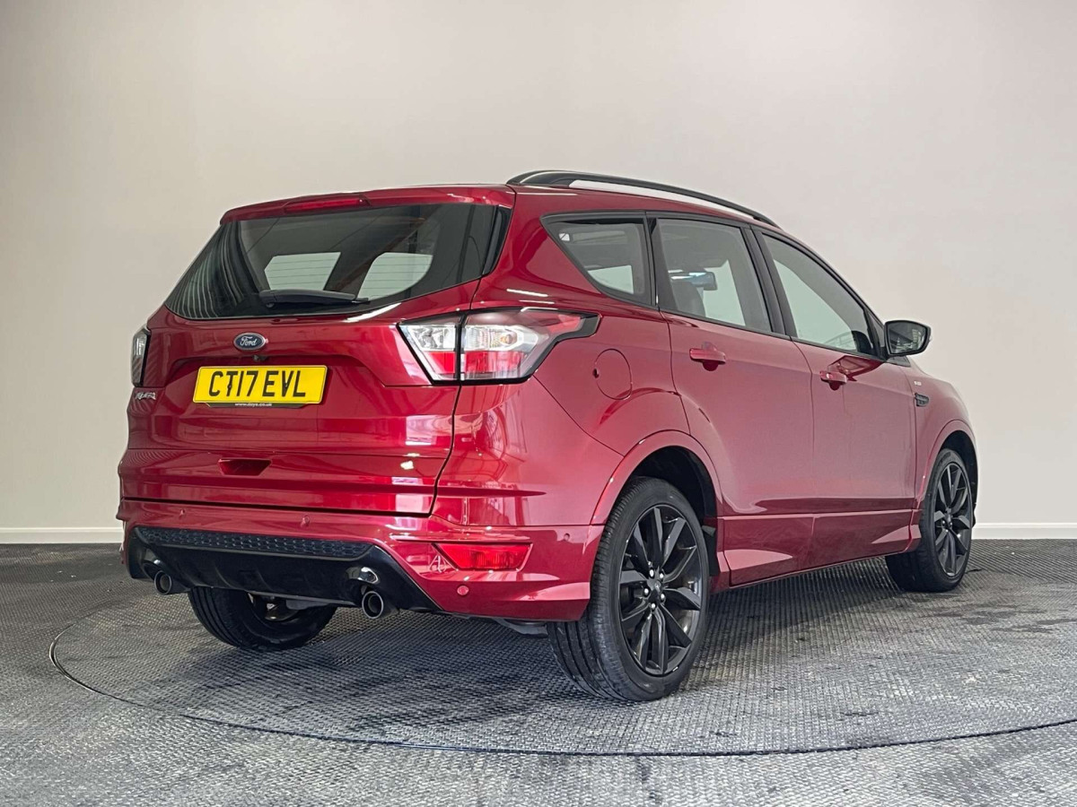 FORD KUGA 2017 (17) 2.0 TDCI ST-LINE X SUV 5DR DIESEL MANUAL EURO 6 (S/S) (150 PS) - 2017 - £10,000